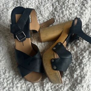 Dolce Vita Black Leather Sandals